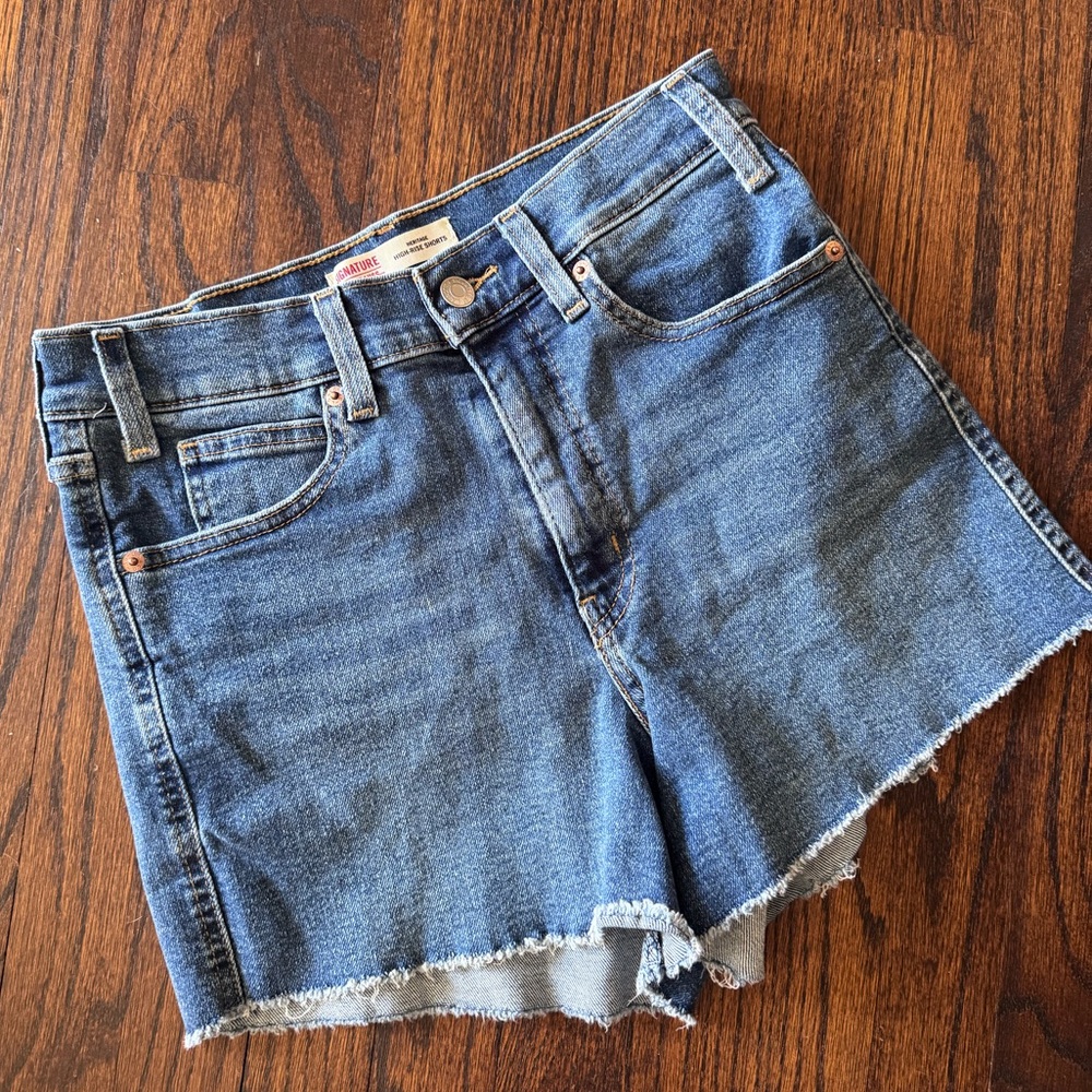 Signature by Levi Strauss Blue Jean Shorts